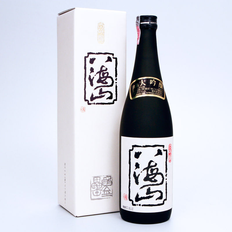 sake-daiginjo-720mL-Hakkaisan-embalagem-conteudo